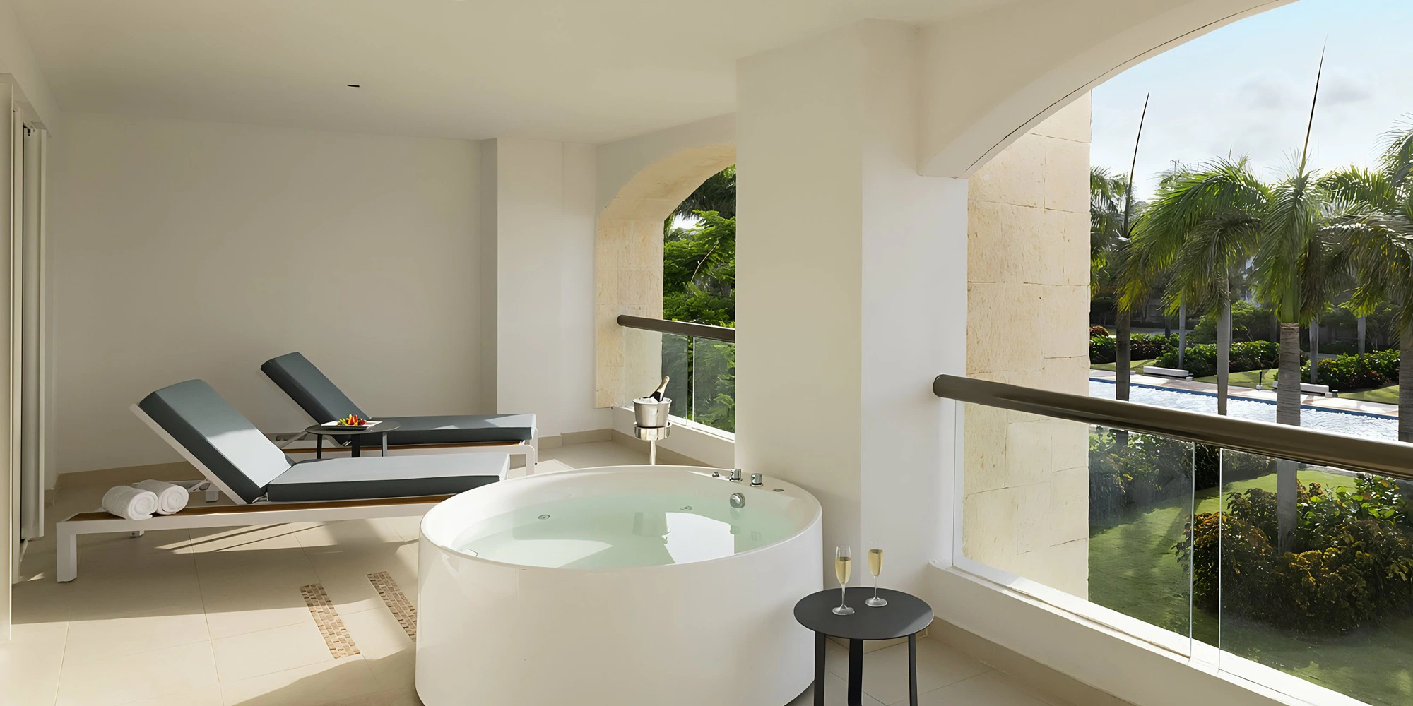 Hard Rock Punta Cana Rock Suite Balcony 2000X1000